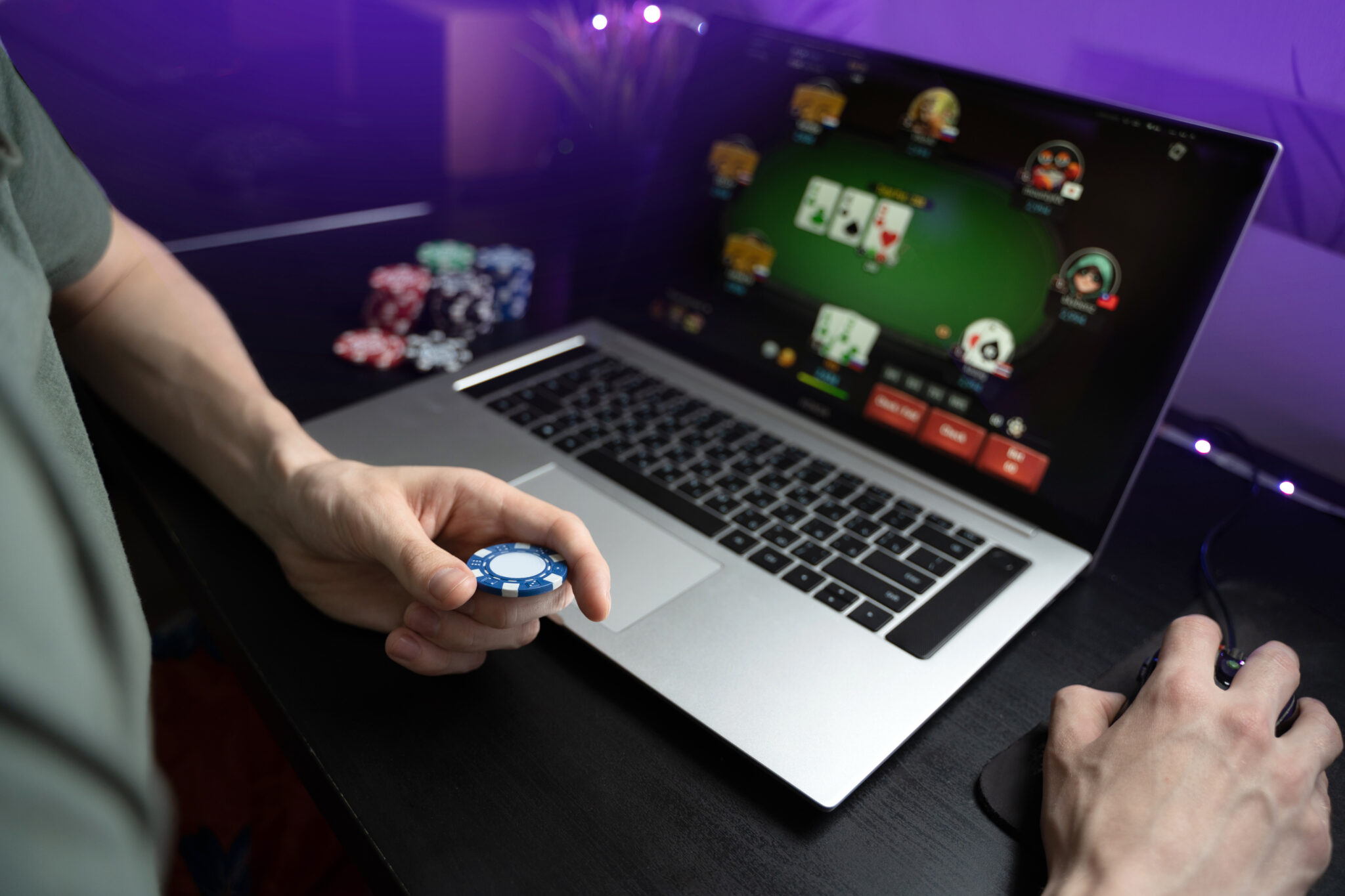 play online poker